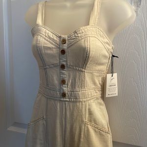NWT Jumpsuit Romper - Size XS